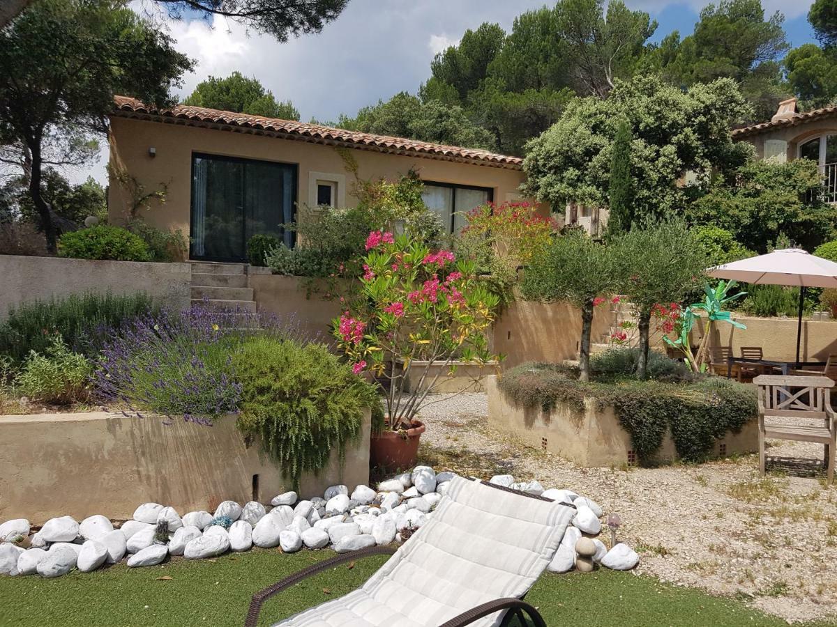 La Maison De Charlie Vaugines Екстериор снимка